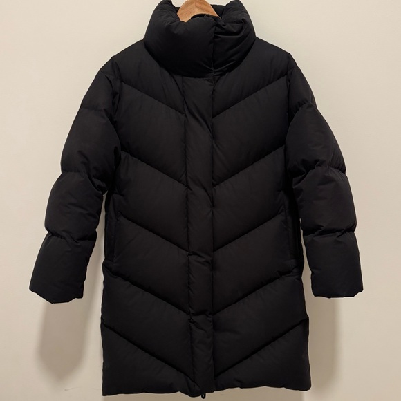Wilfred Jackets & Blazers - Aritzia Wilfred The Cloud Puff Black Down Jacket – Size 2XS – Warm
